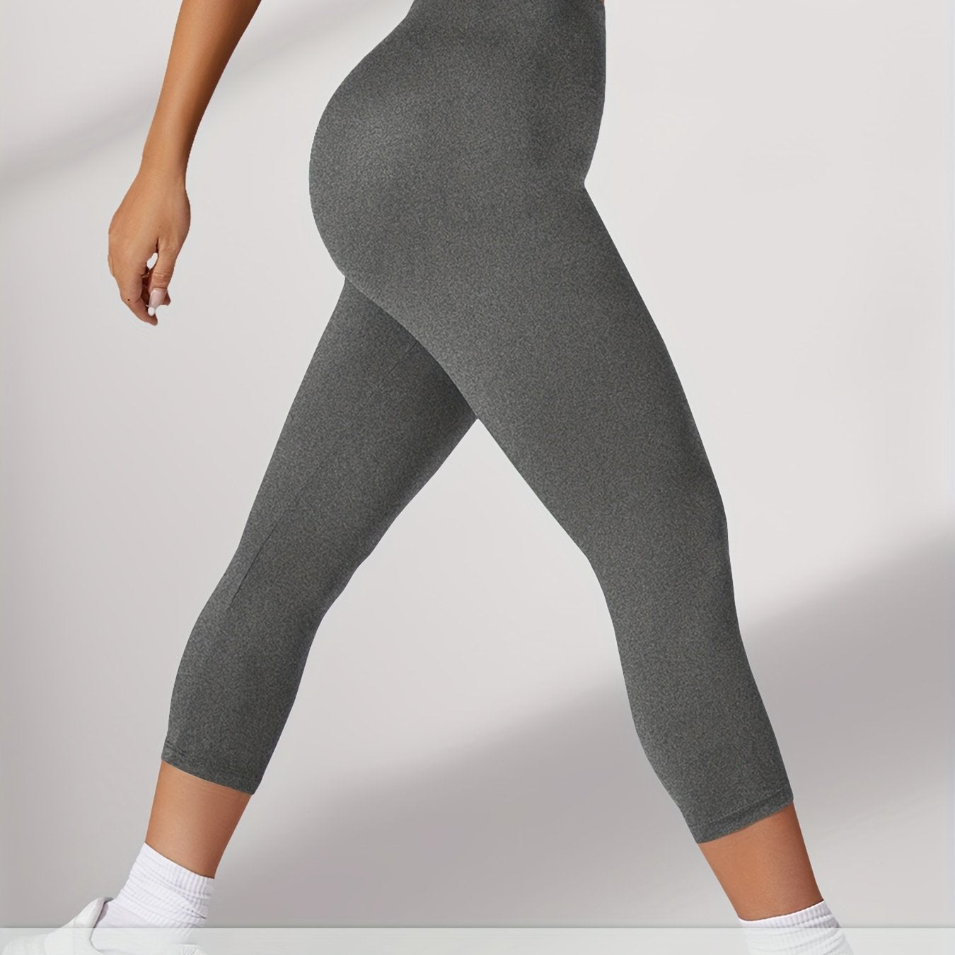 Plus Size Women's High-Stretch Soft Capri Leggings Athletic Yoga Workout Pants