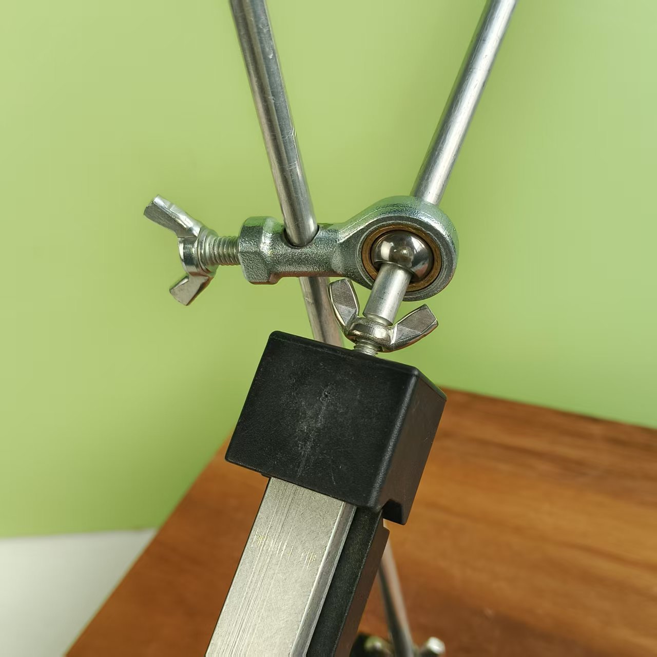 Manual Knife Sharpener with Adjustable Angle and Multi-Grit Surface for Kitchen Knives