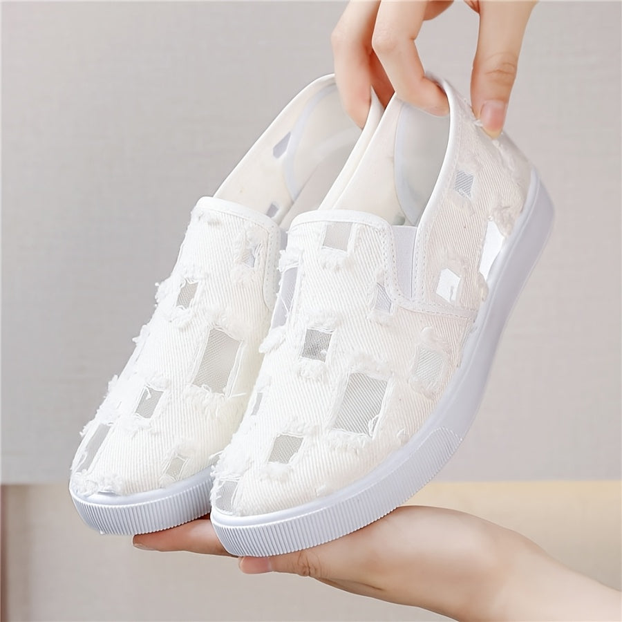 Women's Breathable Slip-On Sneakers, White Casual Shoes with Checkered Pattern