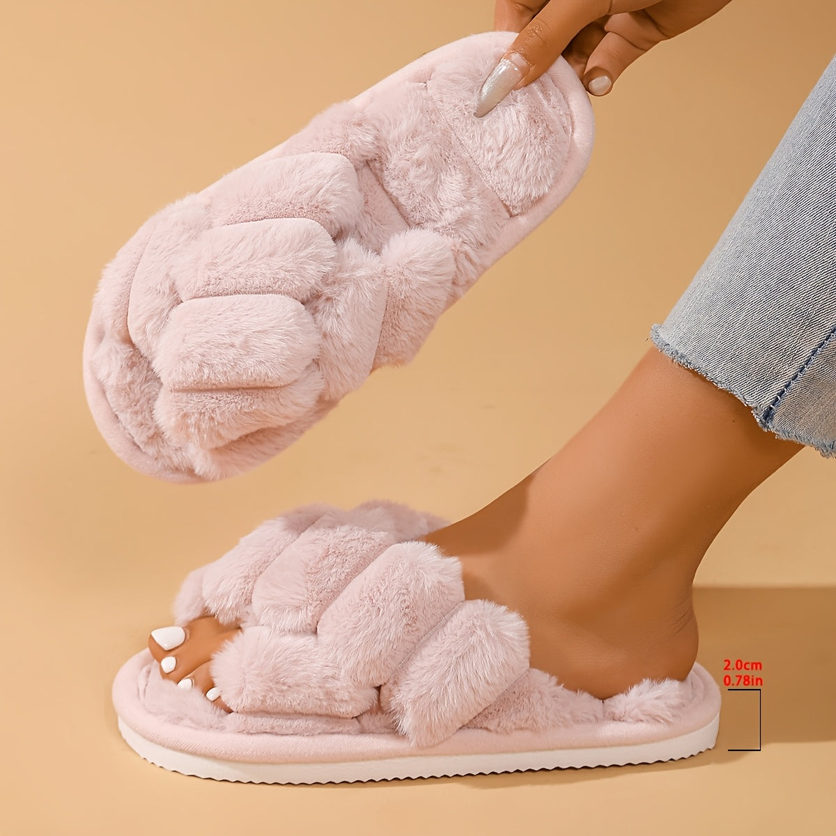 Ayollar uchun mo'ljallangan mo'rt va qulay Cross Slipper, ko'p rangli, yumshoq mato ichki poyabzal