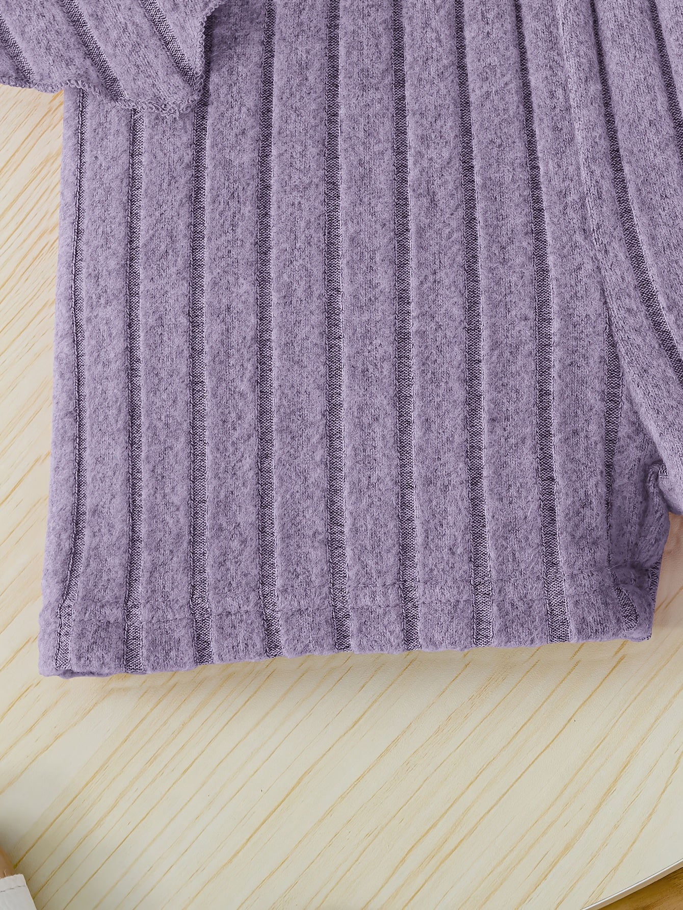 Летний комплект для девочек включает топ-корсет и фиолетовые шорты из трикотажной ткани, моется в машине, подходит для активного отдыха