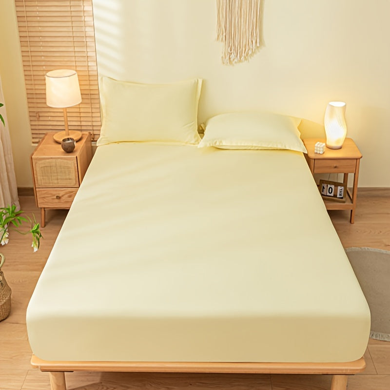 Set of 3 Breathable Cotton Bedding Set with Fitted Sheet and Pillowcases in Blue and Pink