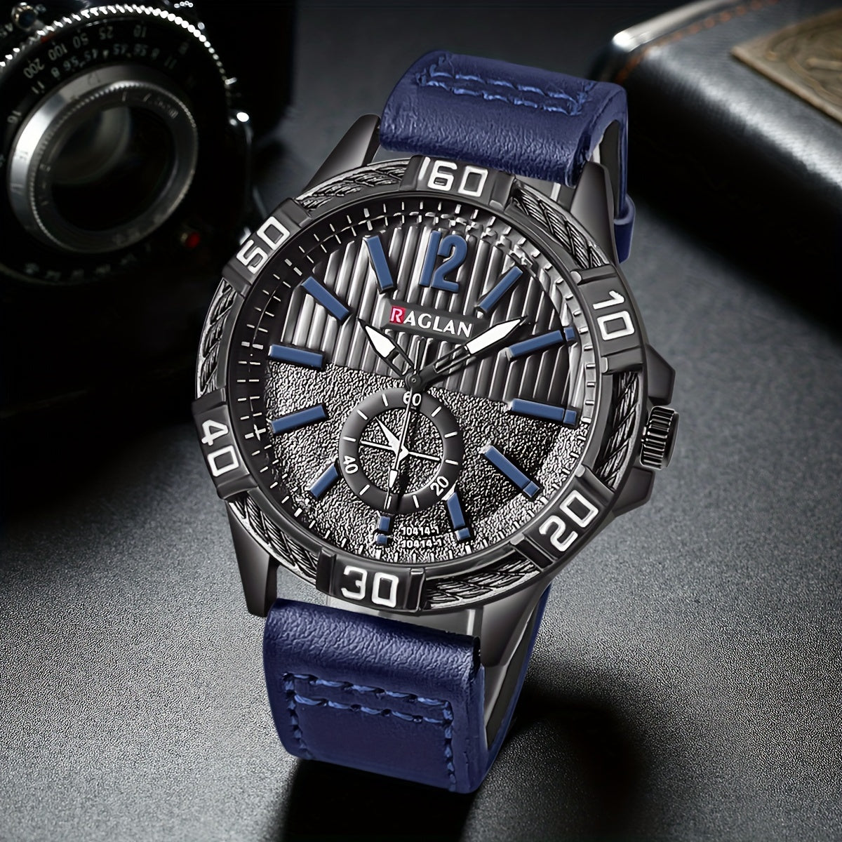 Reloj de cuarzo vintage para hombre con correa de cuero sintético y esfera a rayas