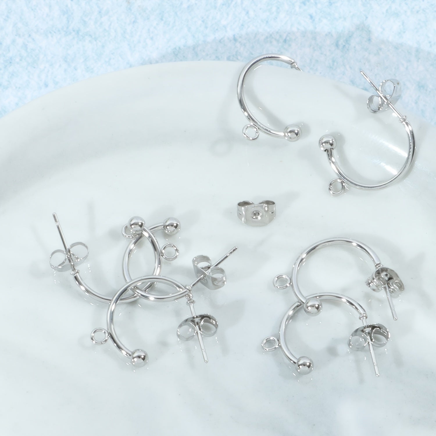 Stainless Steel C-shaklidagi sirg‘alar, 10 ta to‘plam, DIY zargarlik ishlab chiqarish uchun, to‘pli beadlar bilan