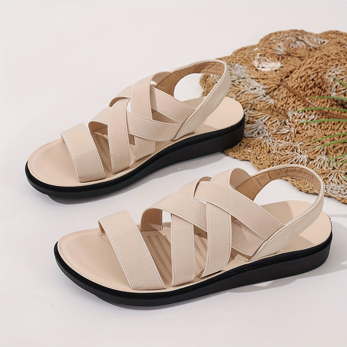 Ayollar uchun kundalik sport poyabzali yengil elastik tekis qulay mato