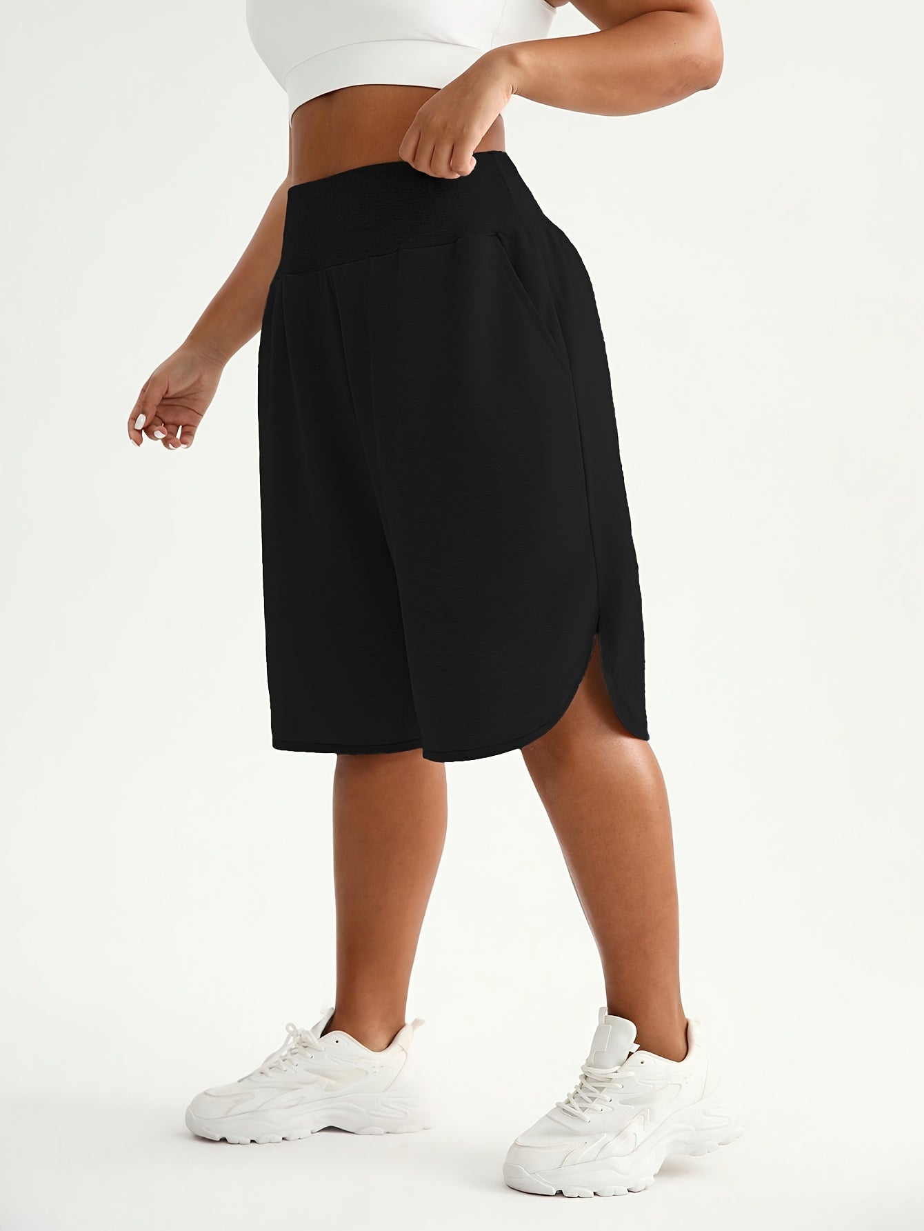 Plus Size High-Waisted Bermuda Shorts Navy Blue Loose Fit Stretchy Fabric