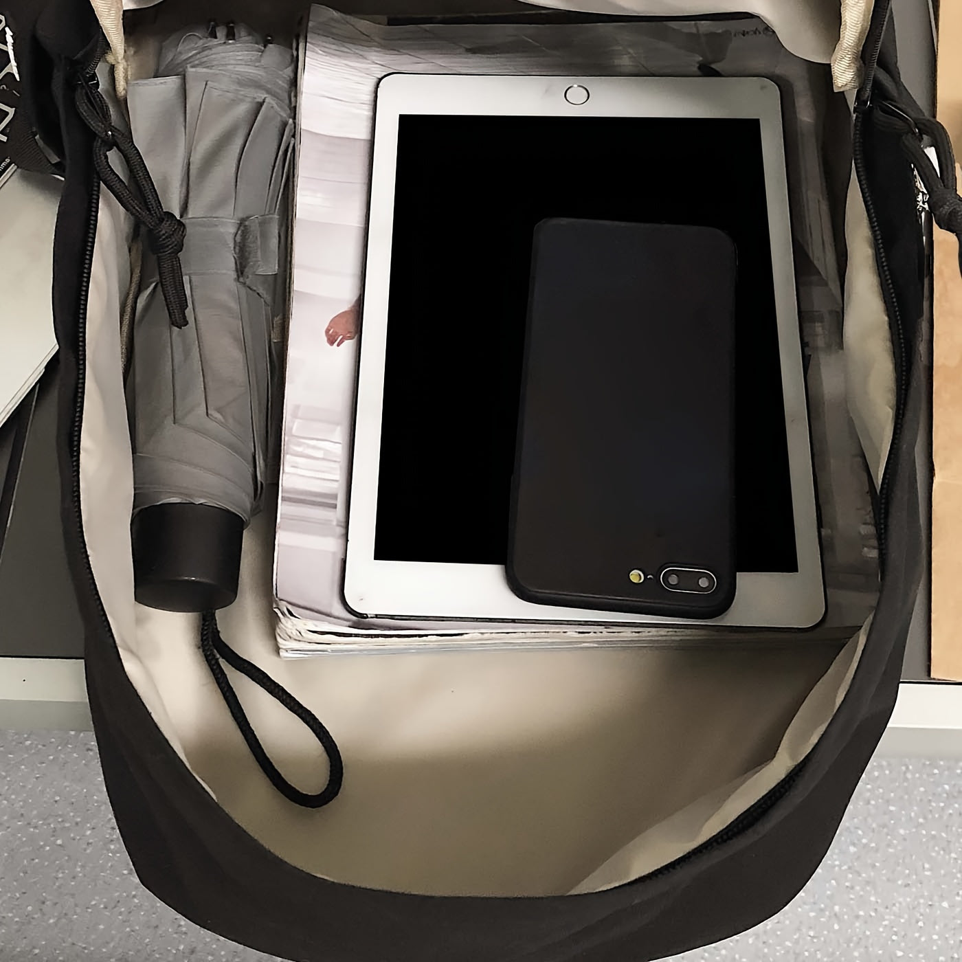 Men's Nylon Shoulder Bag for Travel College and Casual Use