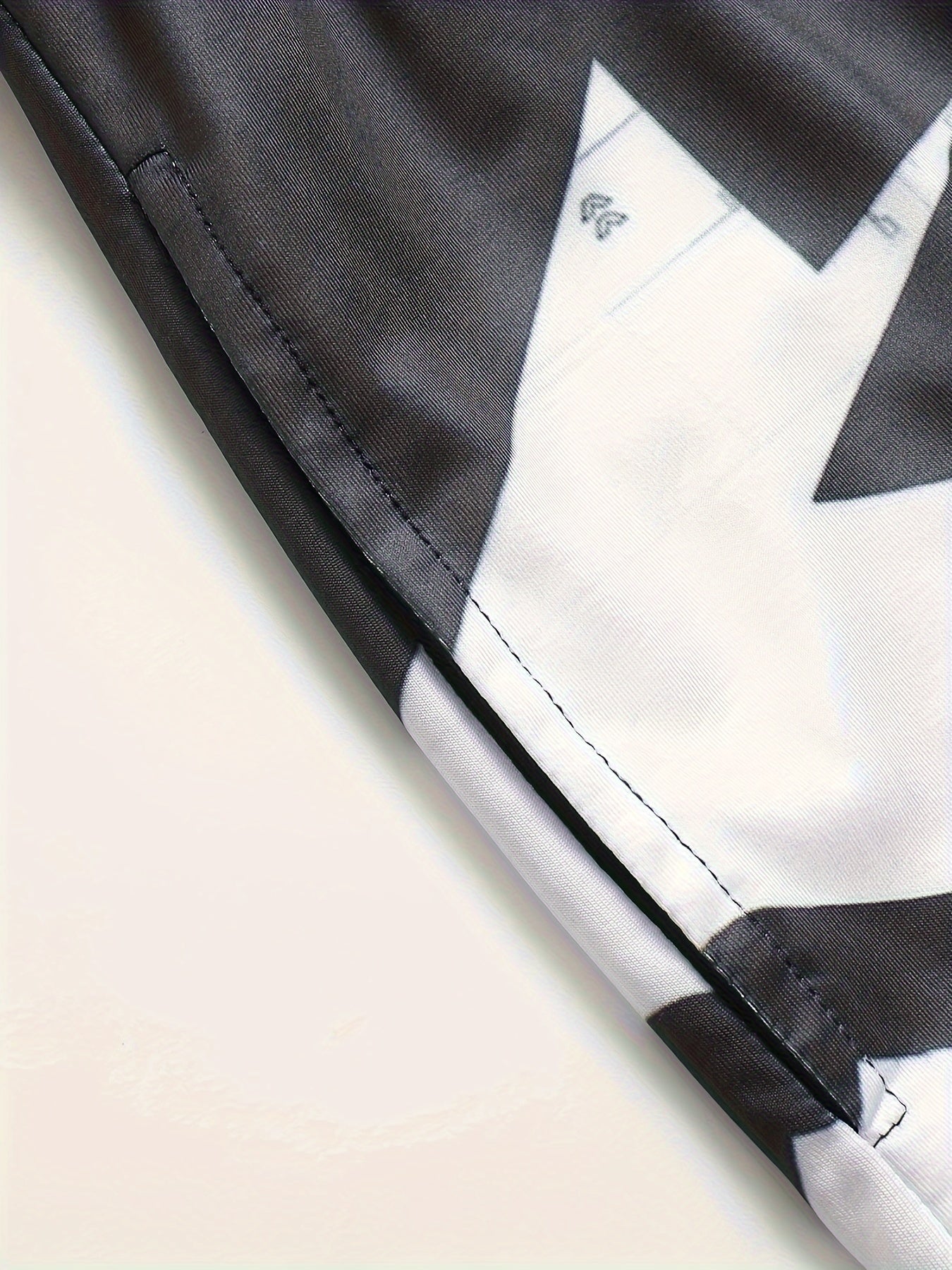 Men's White Camo Compression Sports Set Long Sleeve Top Shorts Fitness Gear