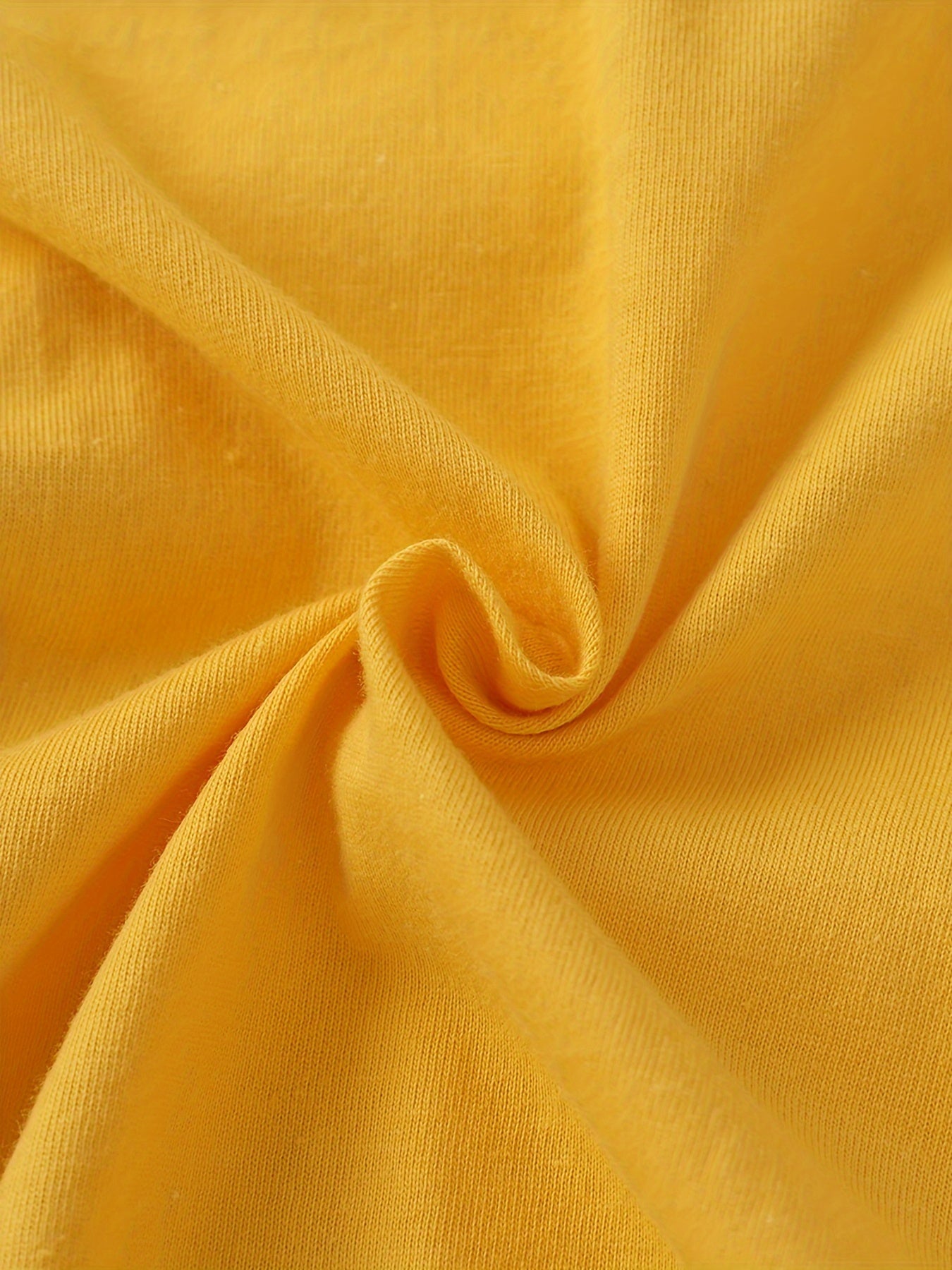 Yigitlar uchun paxta rangli blokli krokodil bosma futbolka va shortiklar to'plami yoz uchun