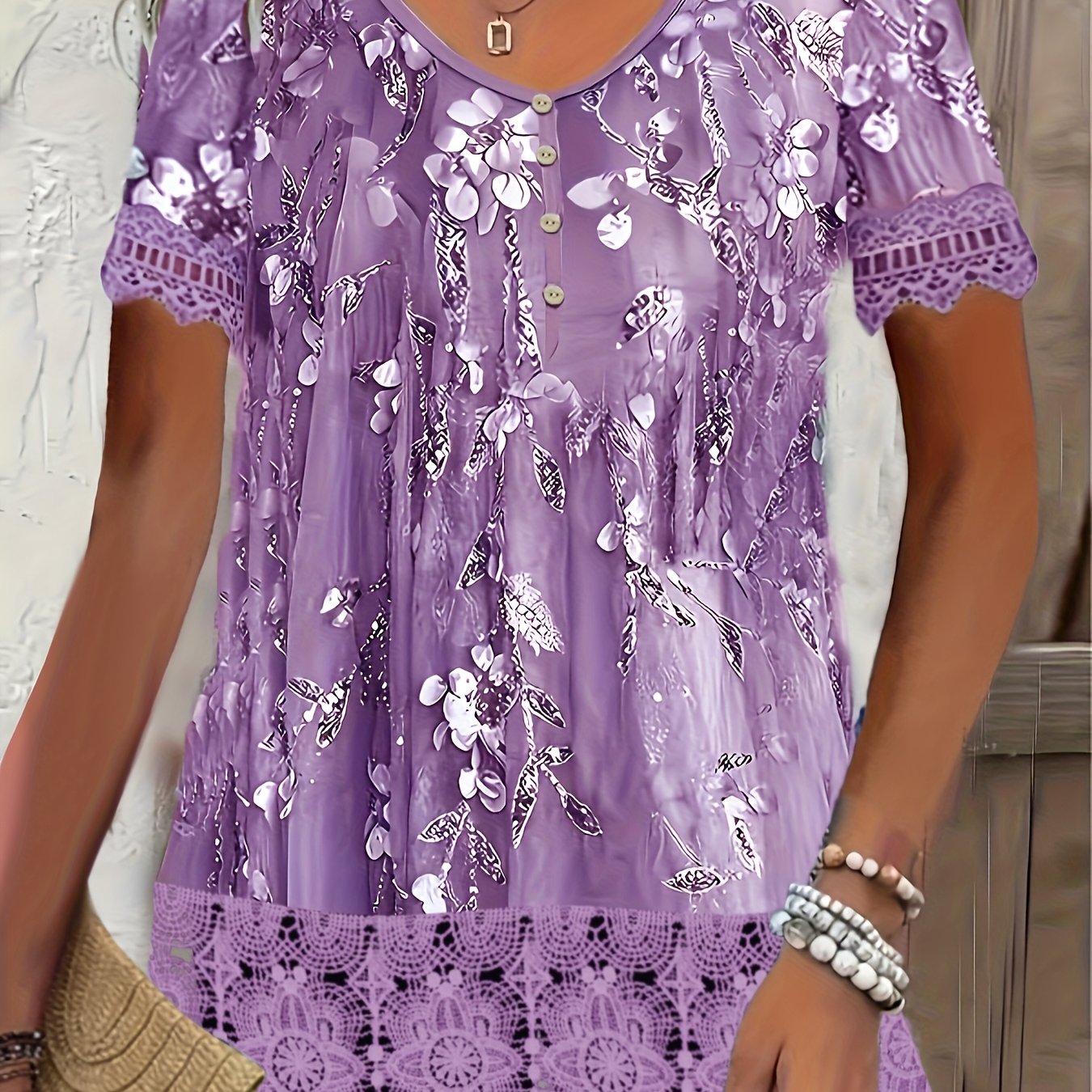 Plus Size Women's Floral Print V-Neck Short Sleeve T-Shirt Breathable Stretch Fabric