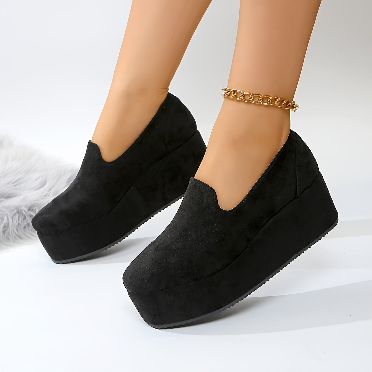 Women's Slip-On Platform Sneakers Soft Fabric Upper Black Casual Footwear