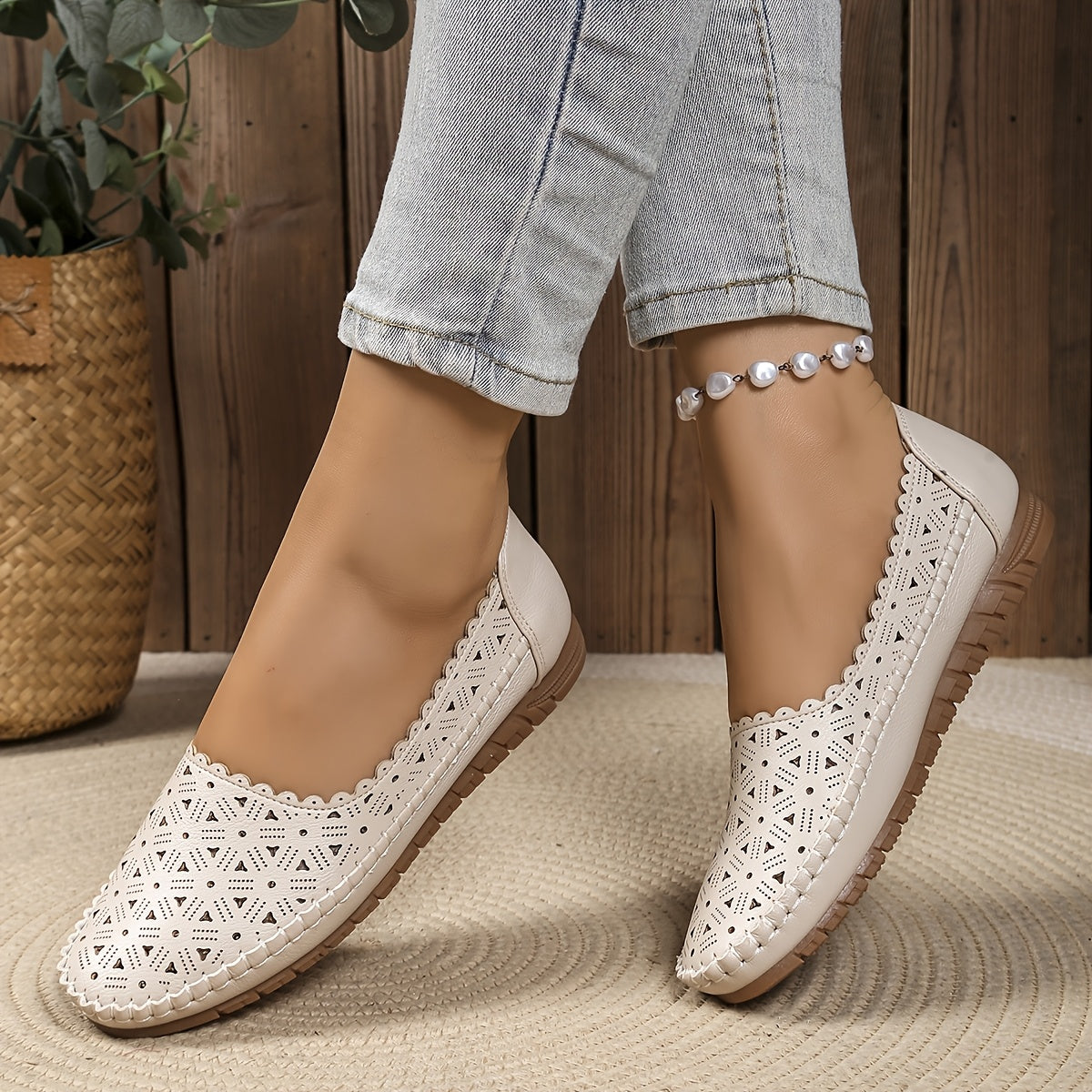 Women's Breathable Lightweight Loafer For All-Day Comfort