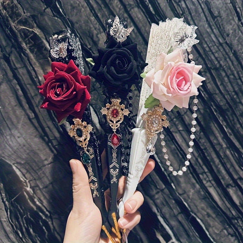 Ayollar uchun yozgi partiya va raqs uchun qora tilla qoʻl bilan ushlanadigan fan