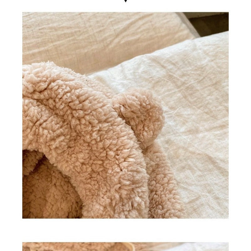 Women's Knitted Polyester Face Scarf Windproof Snowproof Neck Gaiter with Bear Design