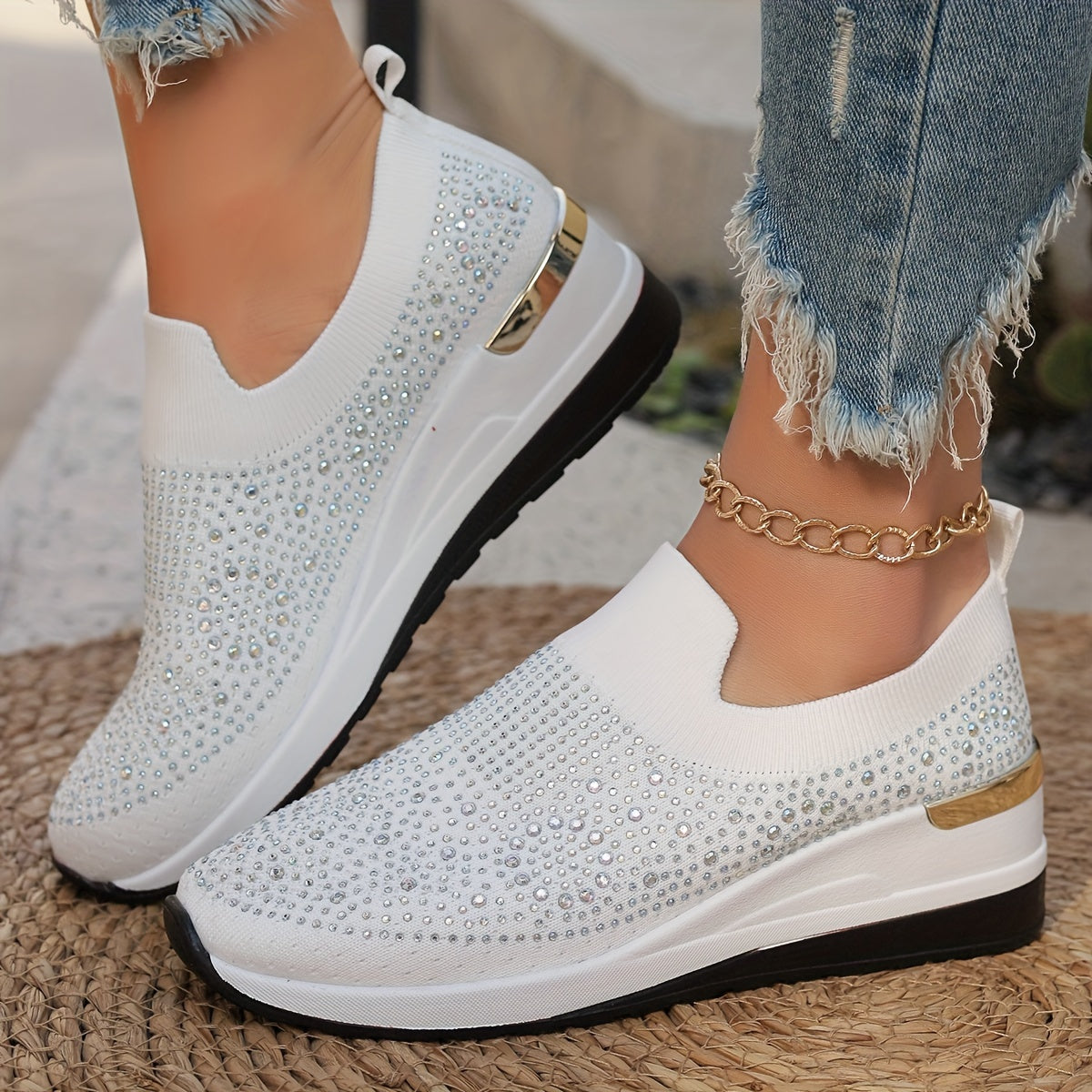 Women's Rhinestone Decor Platform Sneakers Casual Slip-On Outdoor Shoes