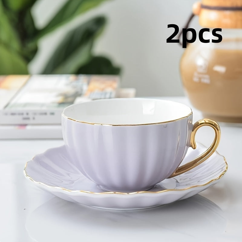 Oyoq bilan qoplangan oltin chekka bilan xomashyo qahva to'plami, pastel ranglar, yaltirashli yakun, idishlarni yuvish mashinasiga mos, uy yoki bayram uchun