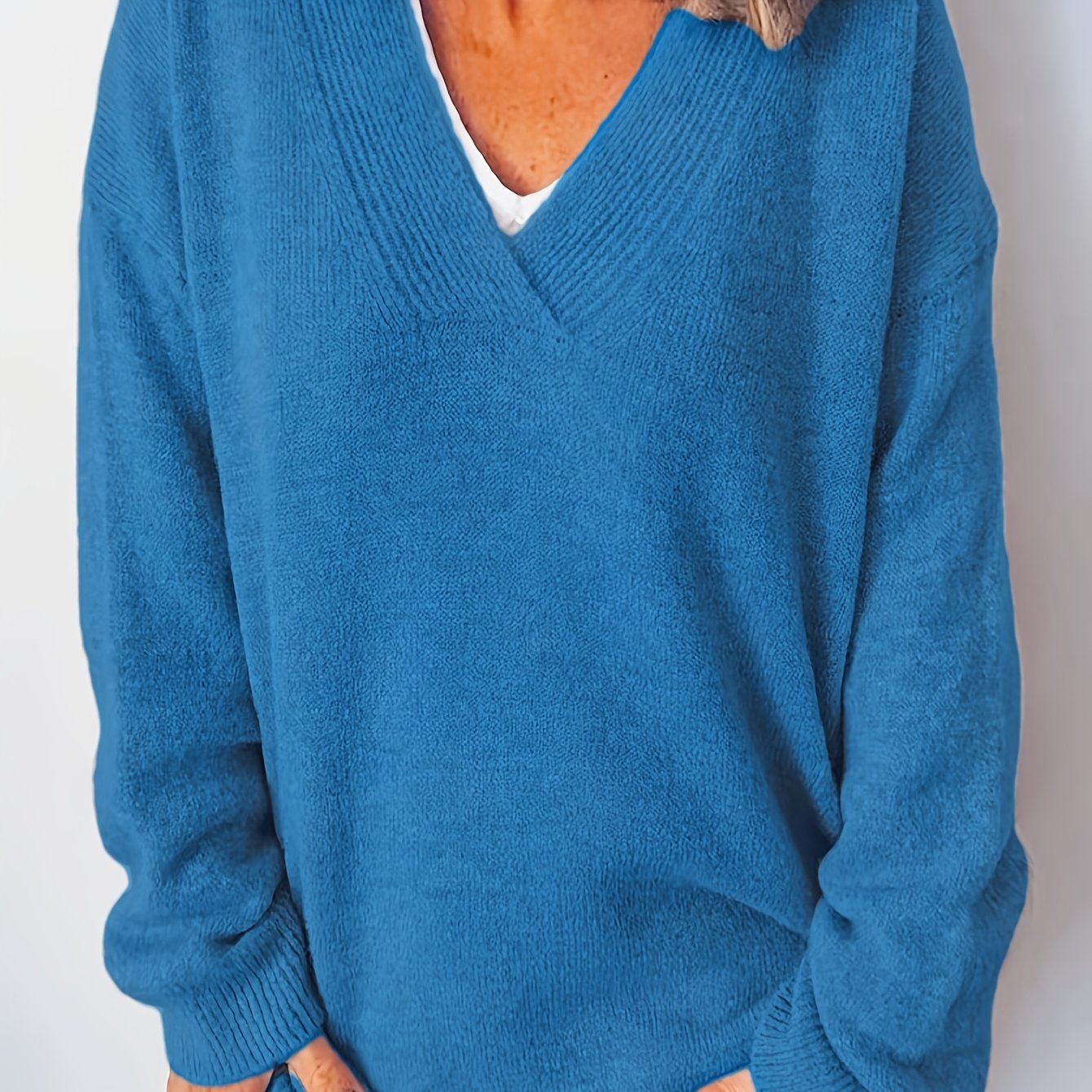 Plus Size Women's Navy Blue V-Neck Sweater Cozy Fall Winter Pullover