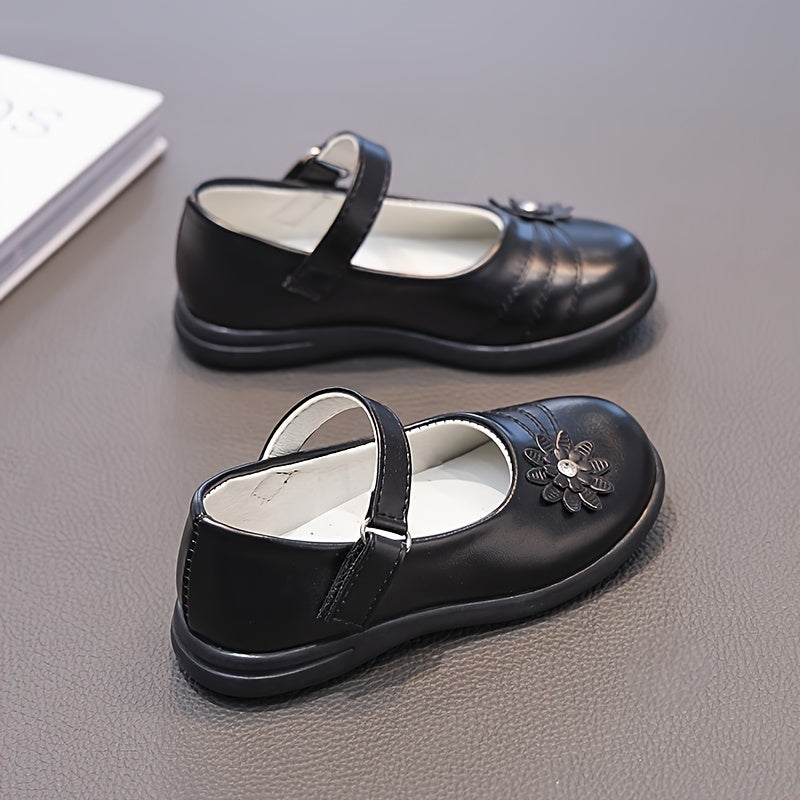 Qizlar uchun Preppy uslubidagi raqs poyabzallari, gullar bilan bezatilgan, yengil va sirpanmaydigan, chiqishlar va partiyalar uchun.