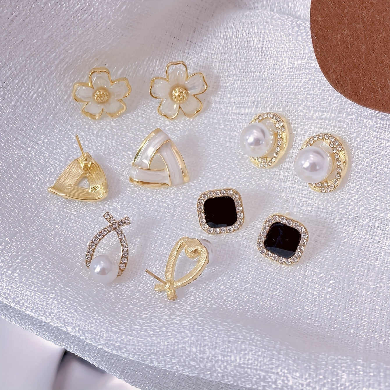 5 ta nozik gullar suv tomchisi dizayni bilan bezatilgan stud quloq bilaguzuklari, vintage uslubida, ayollar uchun Yangi yil sovg'asi.