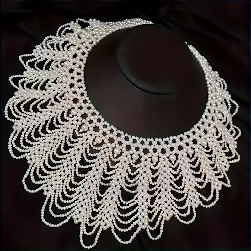 Элегантное винтажное ожерелье из искусственных жемчужин с плетеными кисточками - идеально подходит для банкетов, вечеринок, выпускных и других особых случаев. Дополните свой наряд этой потрясающей цепочкой до ключицы, чтобы добавить нотку гламура.