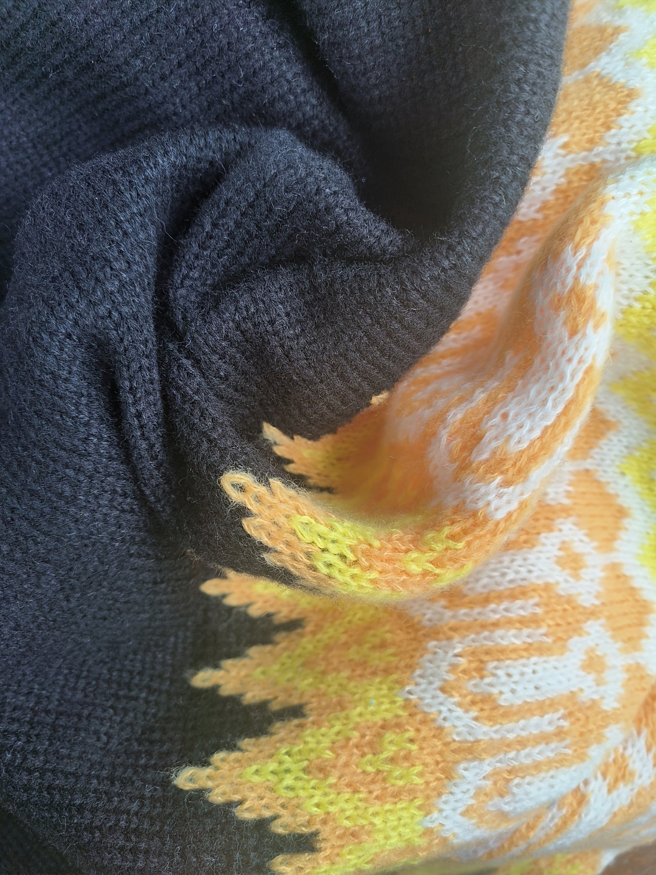 Plus Size Womens Cozy Geometric Pattern Cardigan Hooded Long Sleeve Sweater Black Yellow