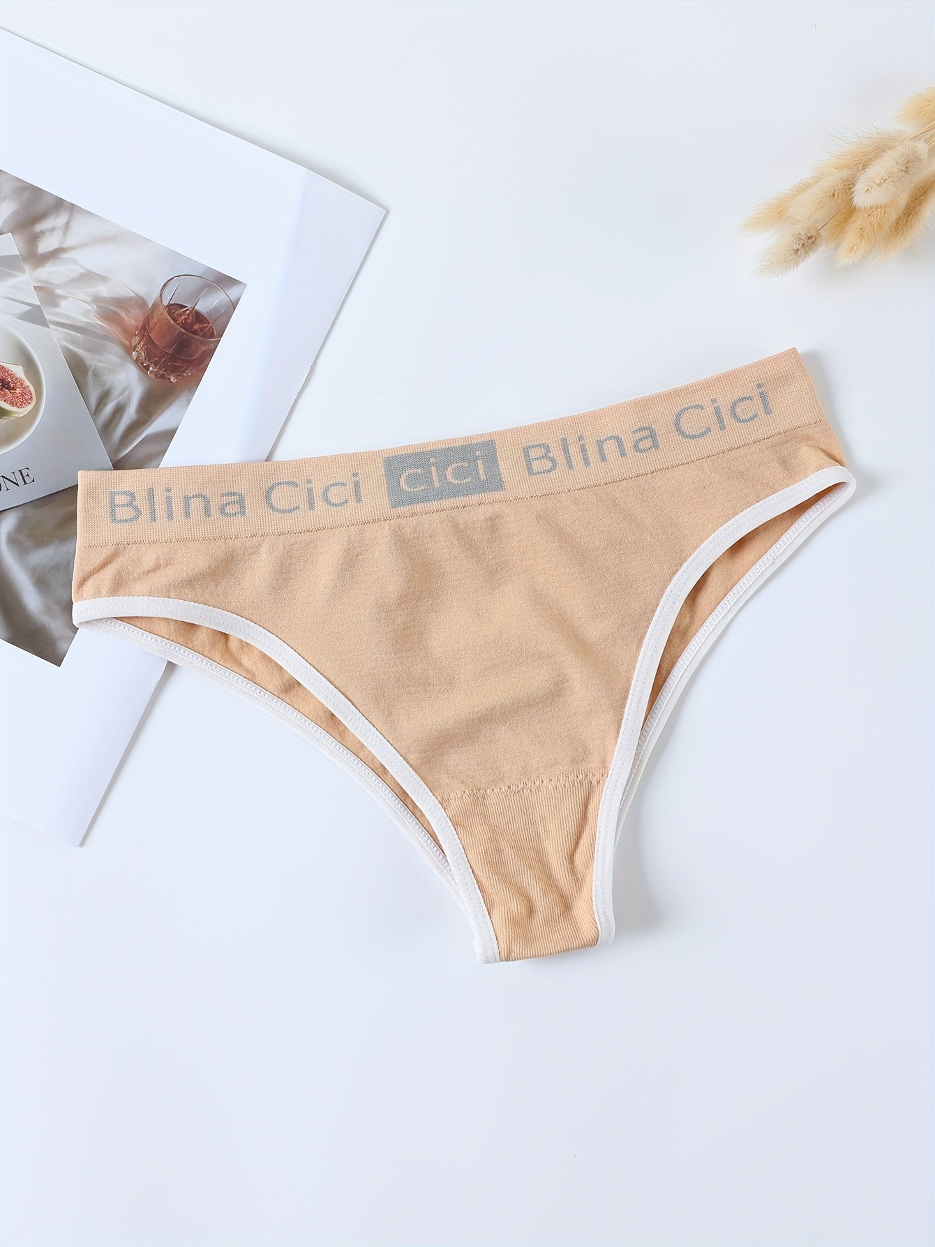 Women's Lingerie Set Push-Up Bra and Elastic Panties Underwear