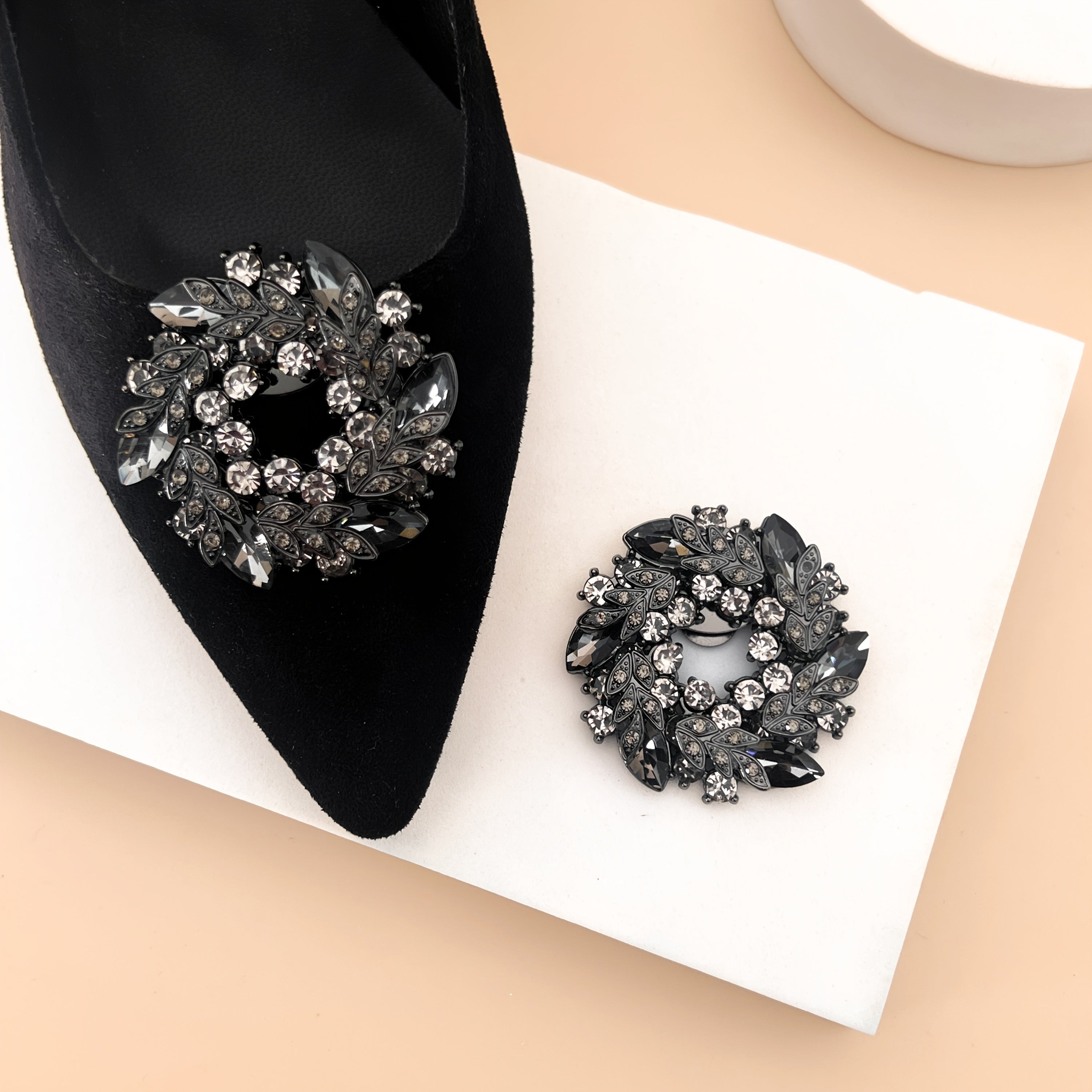 Women Rhinestone Shoe Clips Black Pointed Toe Decorative Accessories for Weddings