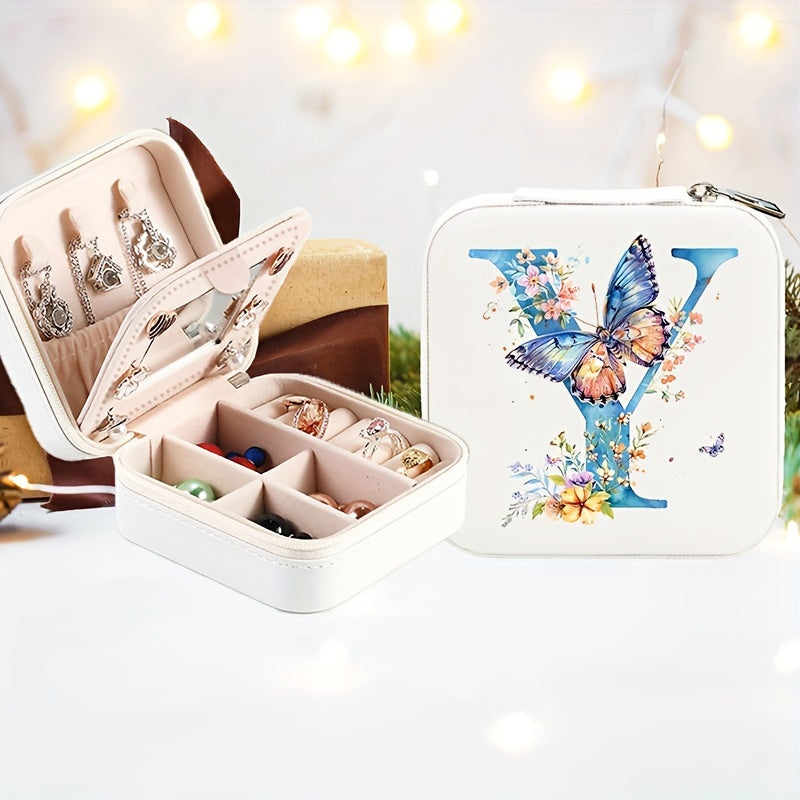 Yolgʻon charm bilan shaxsiylashtirilgan alfavitli flip-top bilan qoplangan, soʻzma-soʻz qoplangan va taqinchoqlarni saqlash uchun quti