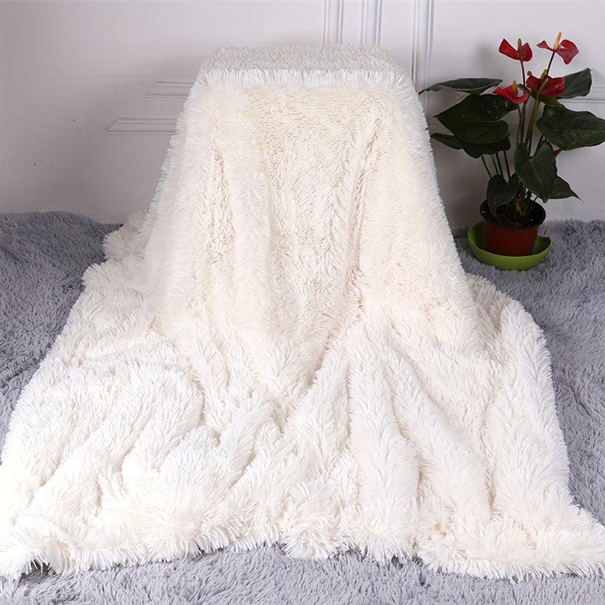 White Nordic Coral Fleece Throw Blanket Soft Warm Winter Sofa Cover