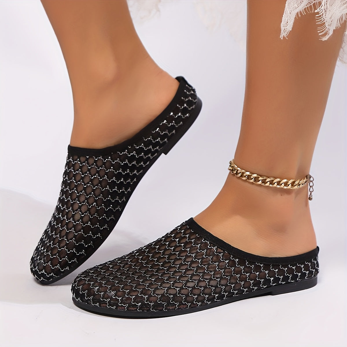 Women's Mesh Slip-On Sneakers Lightweight Breathable Fashionable