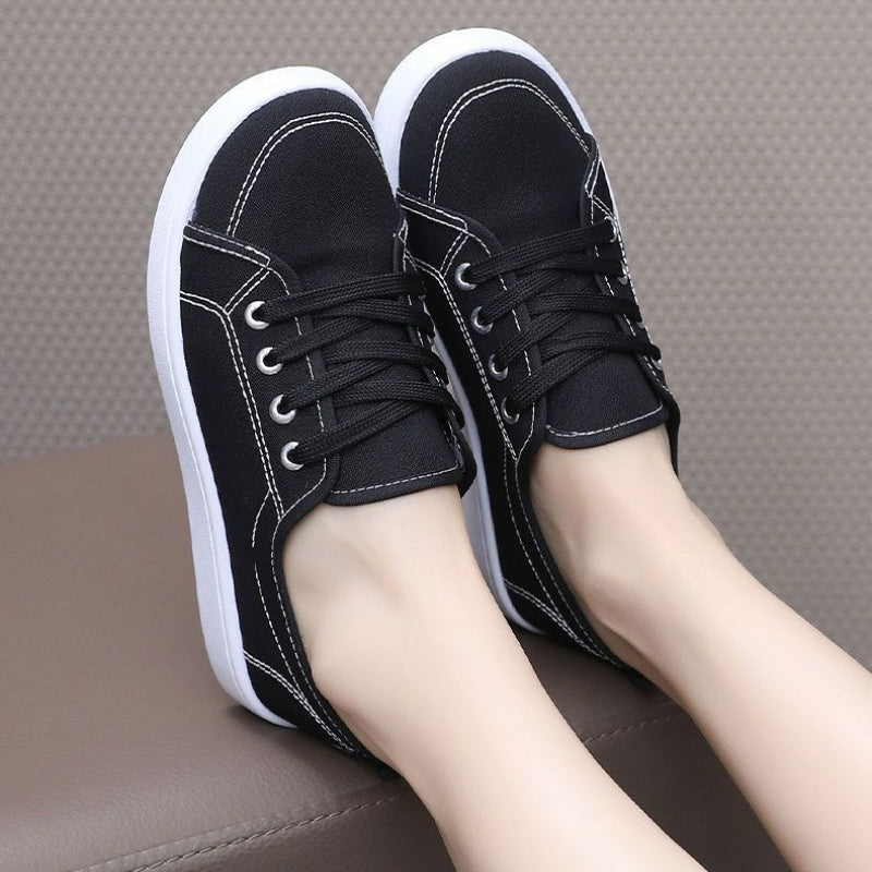 Women's Breathable Casual Sneakers Flat Sole Black White Contrast Stitching