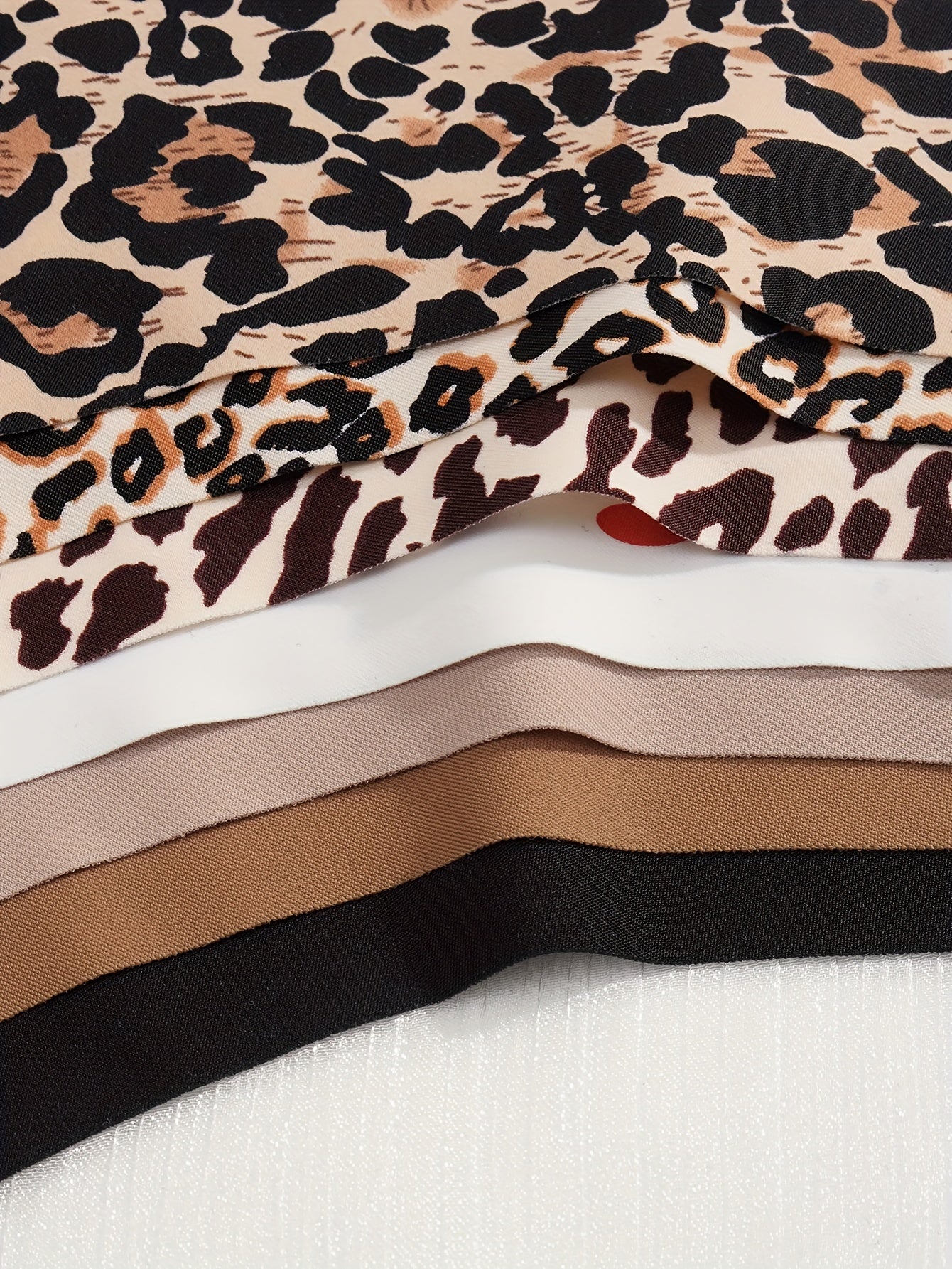 7 Pcs Women's Leopard and Heart Print Seamless Panties