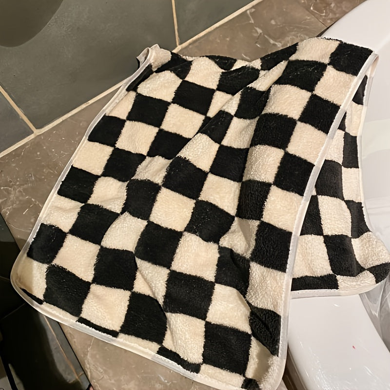 Checkerboard Pattern Soft Face Towel Absorbent and Comfortable for Bathroom Gym Kitchen