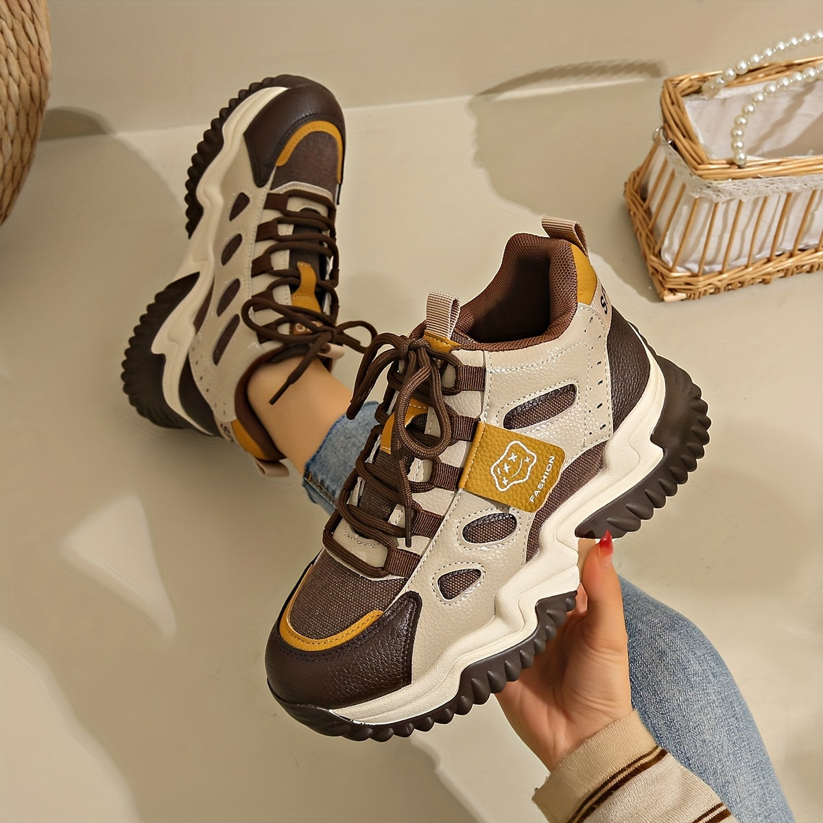 Women’s Casual Mesh Sneakers, Lace-Up, Fabric Upper, Spring Footwear
