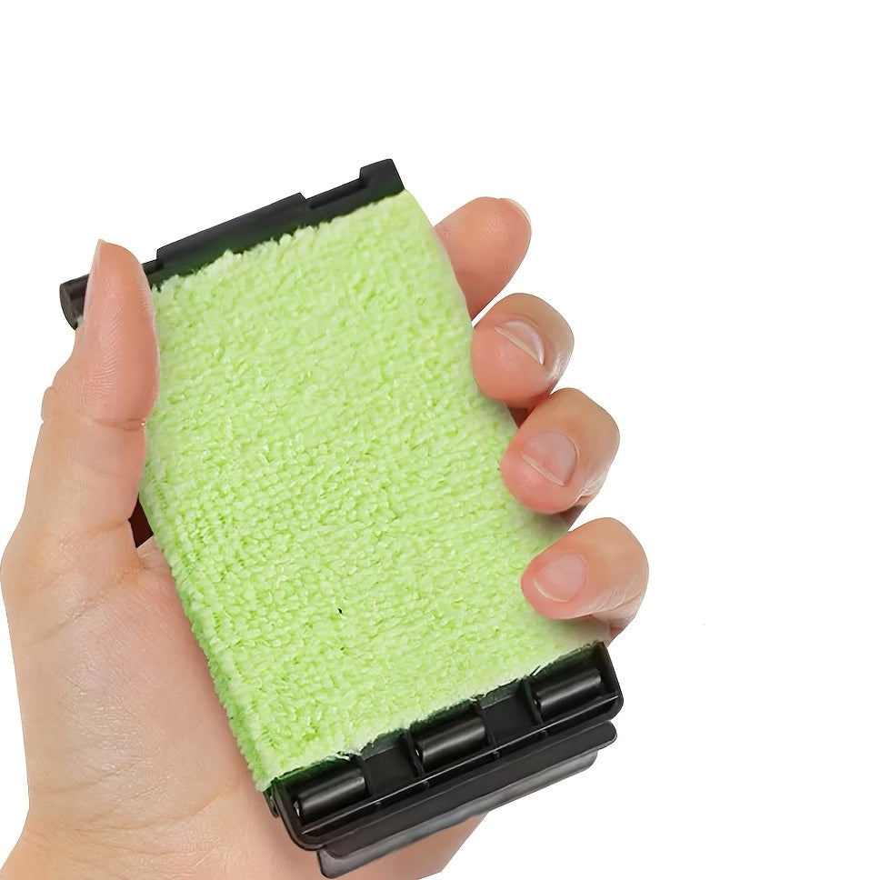 Guitar and Bass String Cleaning Tool Fingerboard Brush Anti-Rust Maintenance Accessory Black Plastic