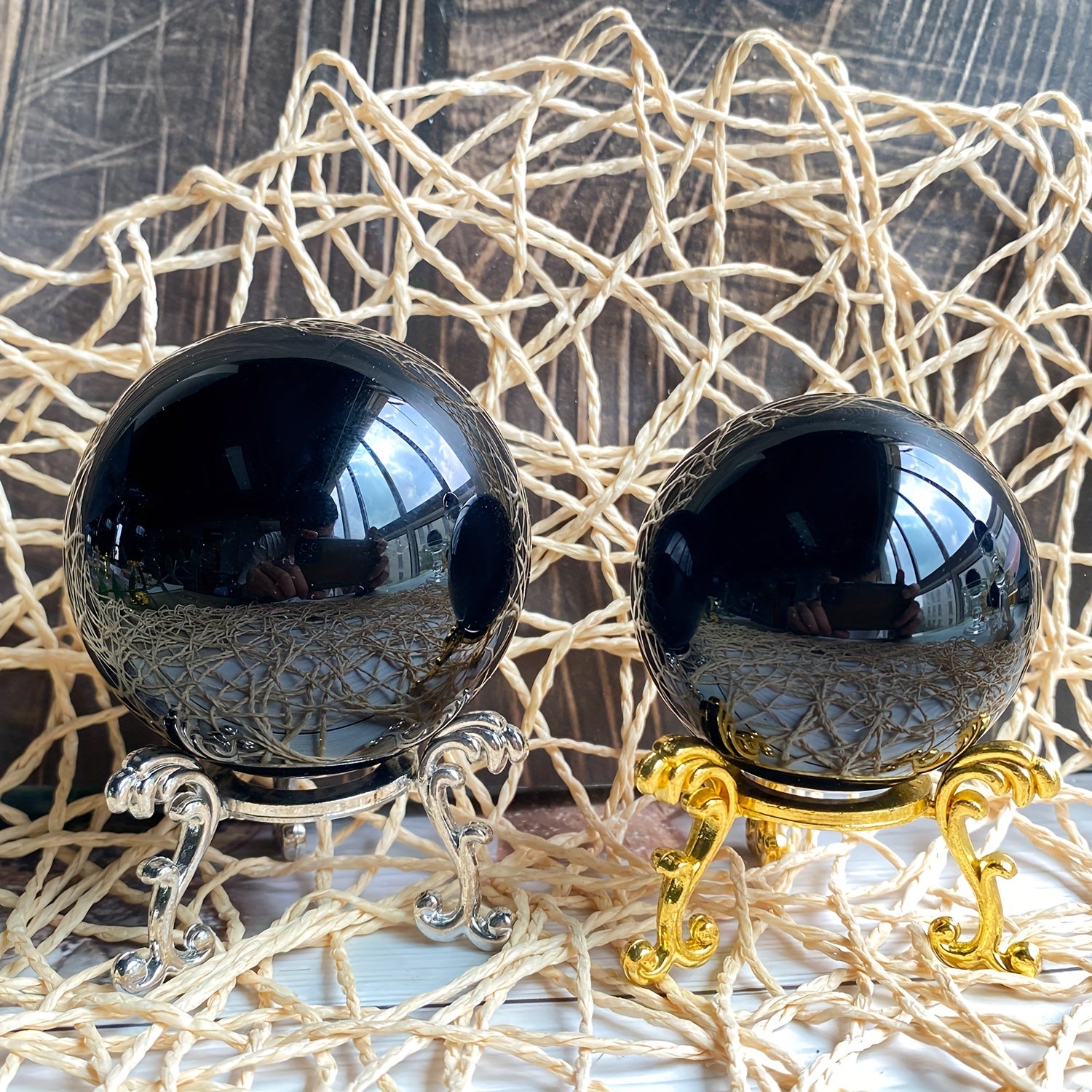 Uy bezaklari va sovgʻa gʻoyalari uchun qora obsidian kristall toʻplamlari