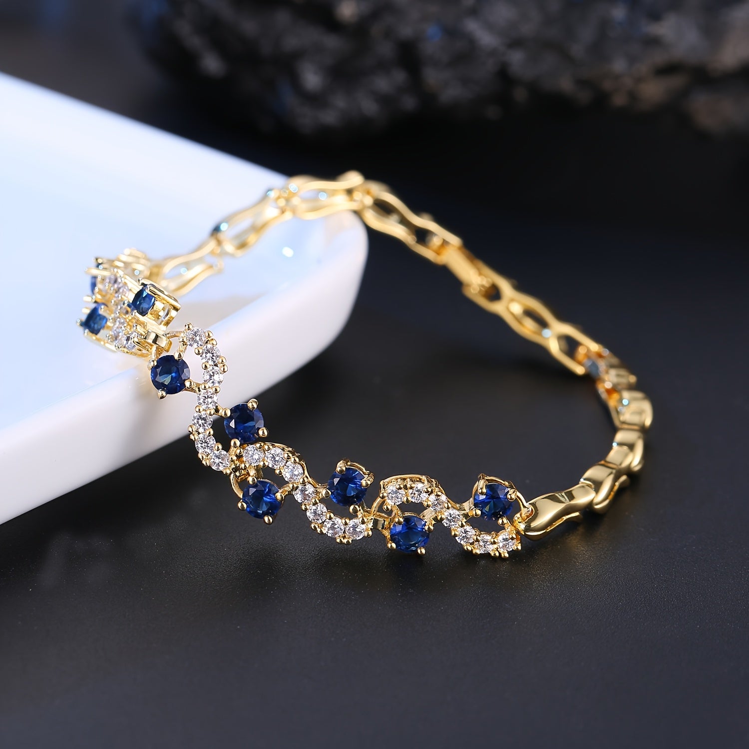 Pulsera de tenis azul en oro de 18K chapado con circonia cúbica para mujer