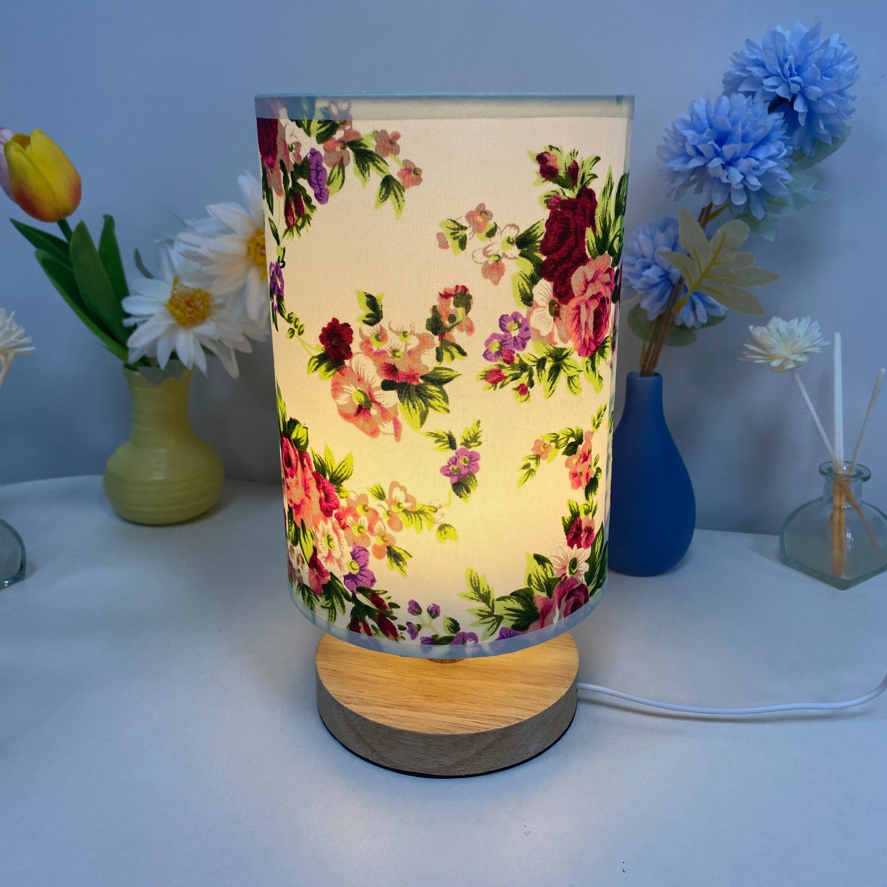 Flower Print Wooden Bedside Table Lamp with Nightstand Function