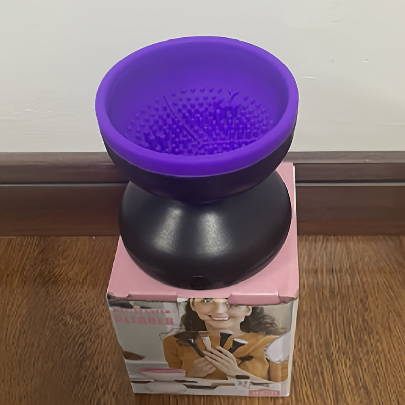 Portativ elektr makiyaj cho'tkasi tozalagichi USB quvvati yordamida suyuq asos, kontur, ko'z qovoqlari va qizarish cho'tkalari kabi barcha o'lchamdagi go'zallik makiyaj cho'tkalarini samarali ravishda tozalaydi.