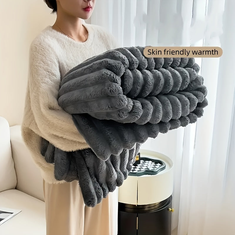 Double-Sided Fleece Blanket Soft Warm Throw Blanket for Dorms Offices Cars Sofa Travel