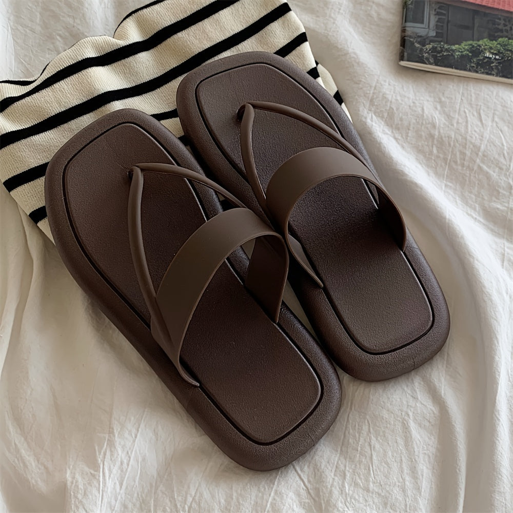 Женские шлепанцы однотонного цвета с мягкой ПВХ подошвой, легкие и нескользящие для повседневной носки на побережье.