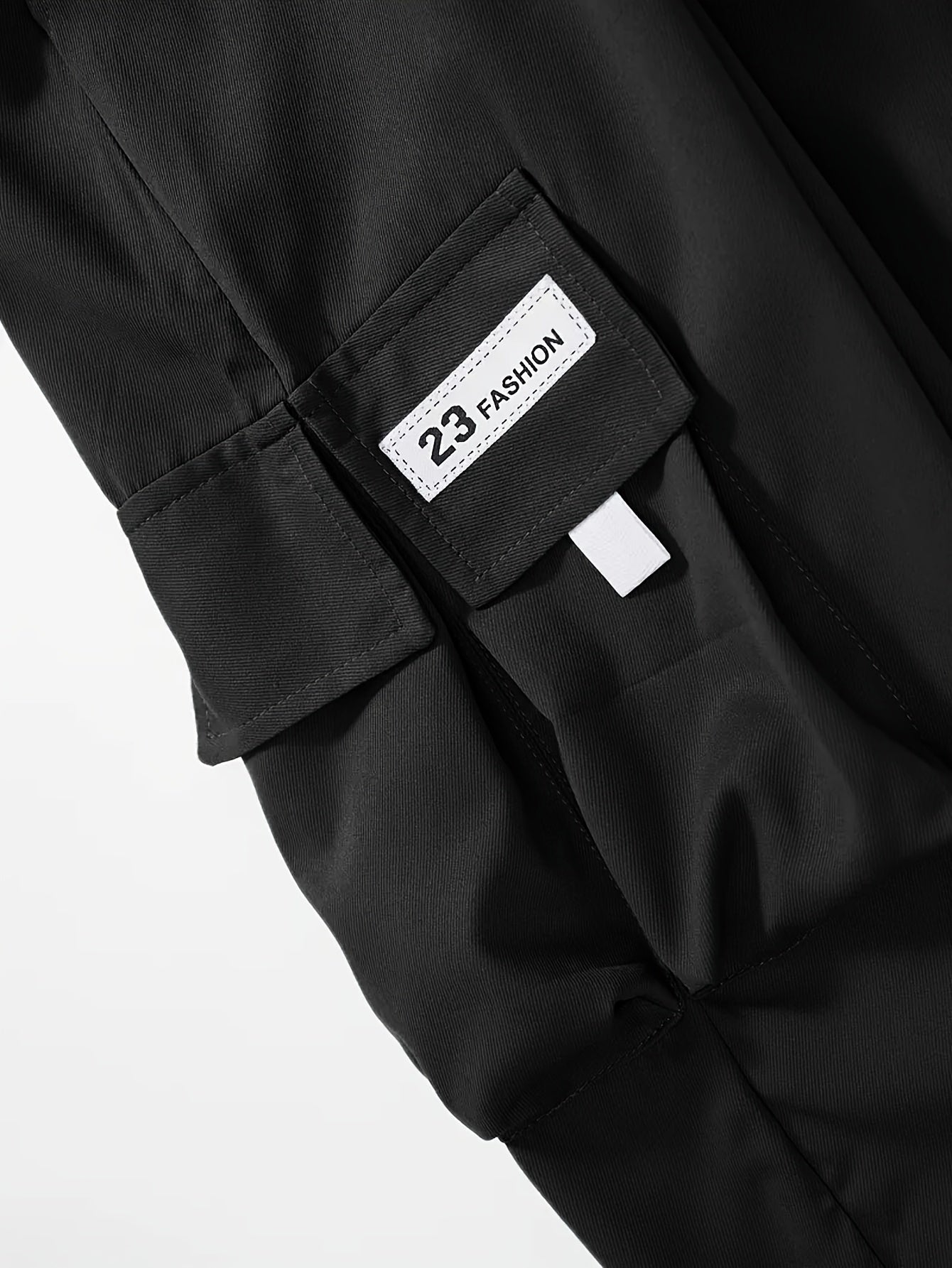 Uch dona katta o'lchamdagi erkaklar ish shimlari to'plami