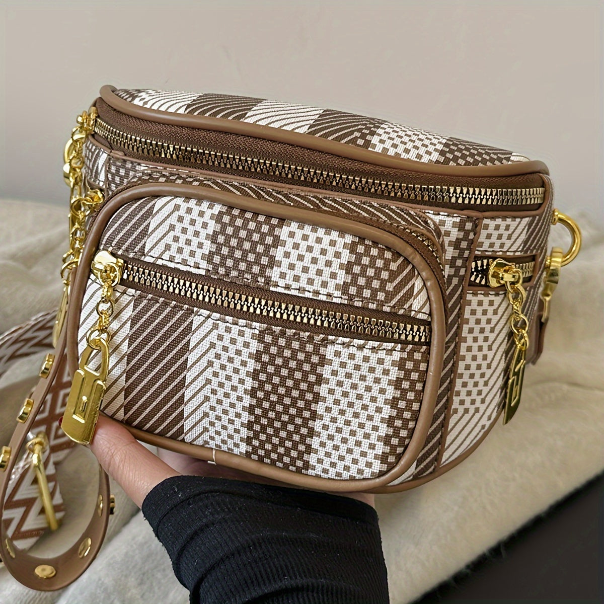 Ayollar uchun Koreys moda ko'krak sumkasi, chiziqli dizayn, sozlanadigan kamar, zip yopilishi