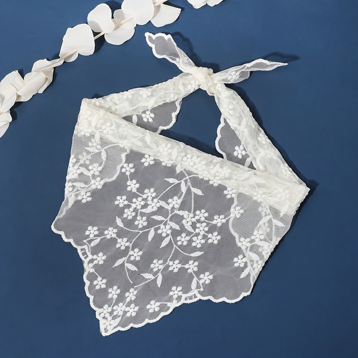 Ladies' Lace Floral Triangle Scarf in Solid Color Polyester for Dates Travel