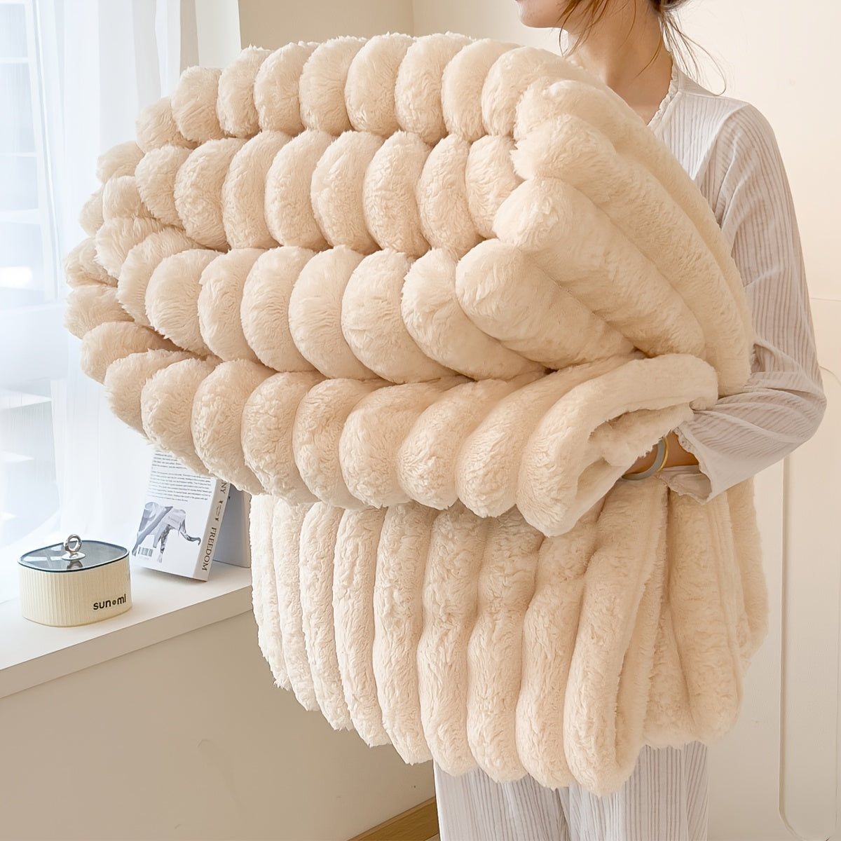 Striped Plush Throw Blanket for Couch Bed All-Season Warmth