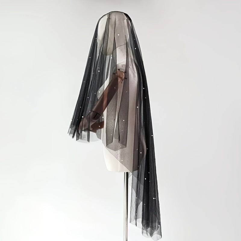 Черное свадебное вуаль с бисером и минималистичным дизайном для свадьбы