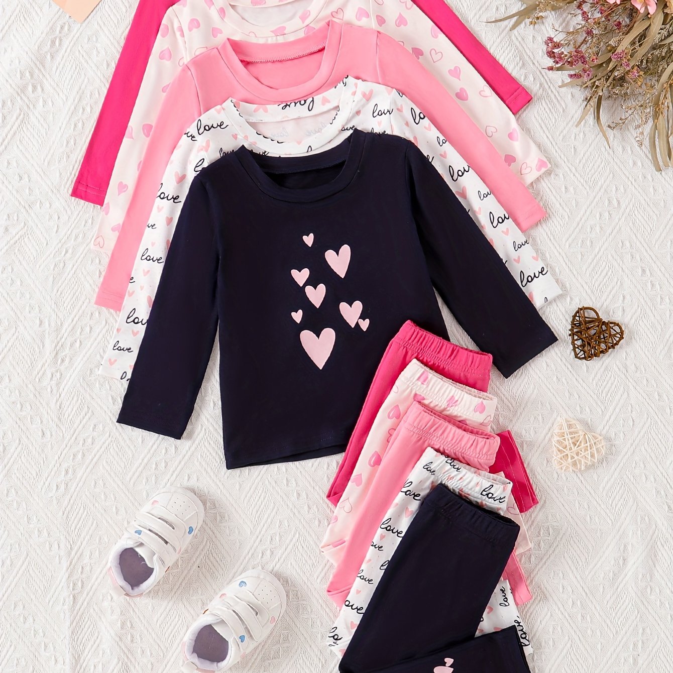Girls' 10-Piece Casual Long-Sleeved Top and Pants Set with Love Letter Prints for Spring and Fall