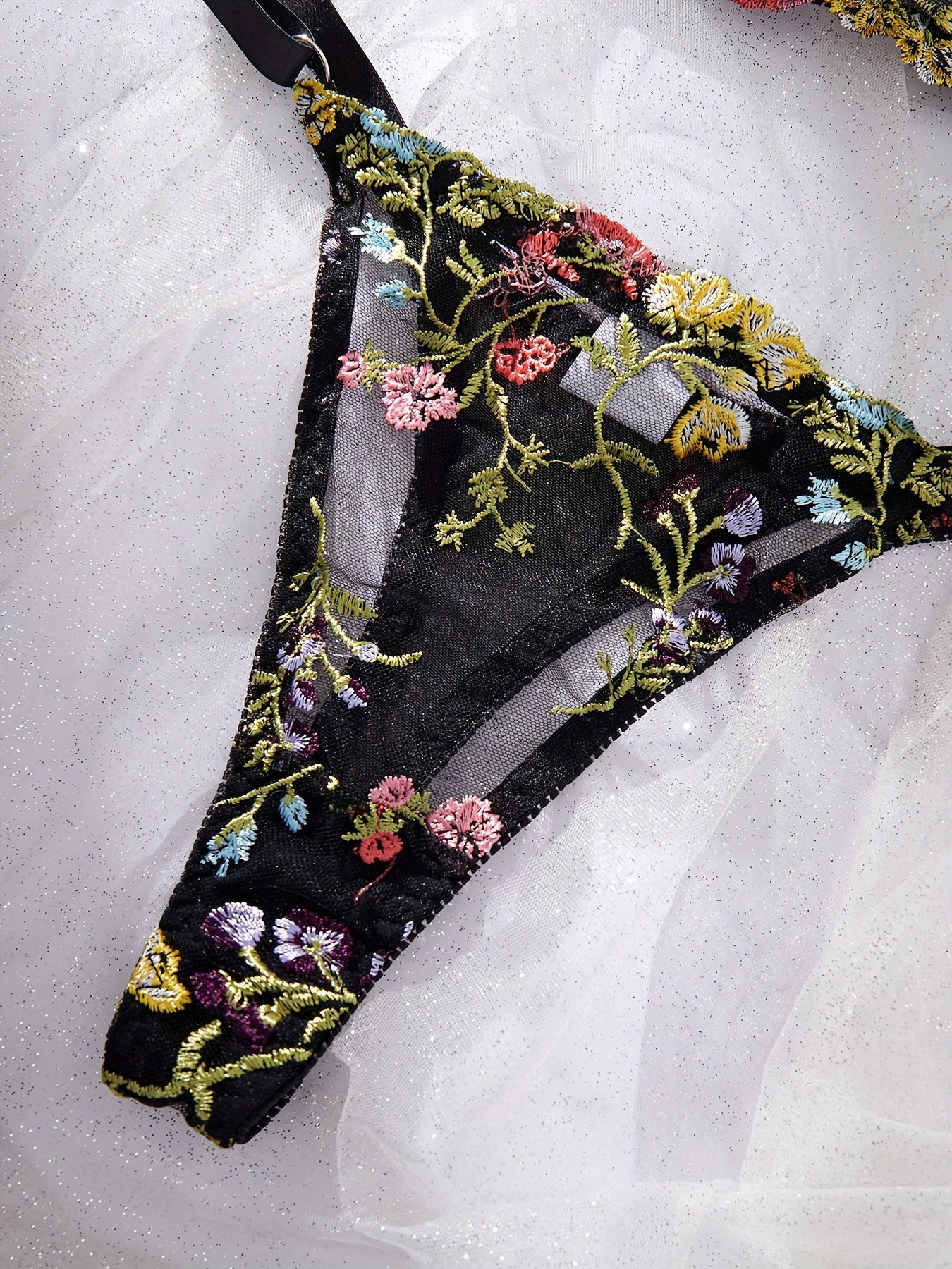 Plus Size Sexy Lingerie Set Floral Embroidery Sheer Mesh Bra and Thong