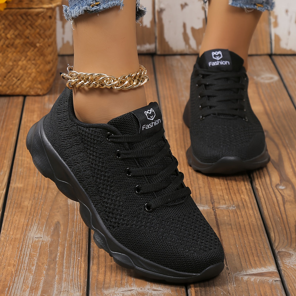 Women's Breathable Knitted Sneakers with Lace-Up Running Platform