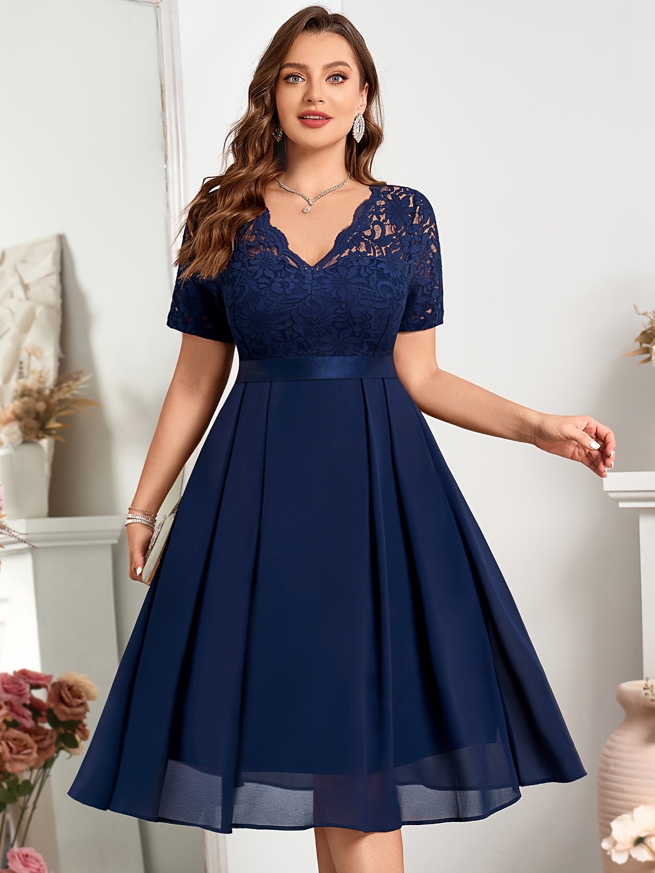 Plus Size Navy Blue Lace Trim V-Neck Dress With Short Sleeves